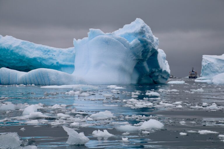 Antarctica’s sea ice drops to an ‘alarming low’ for the third year in a ...